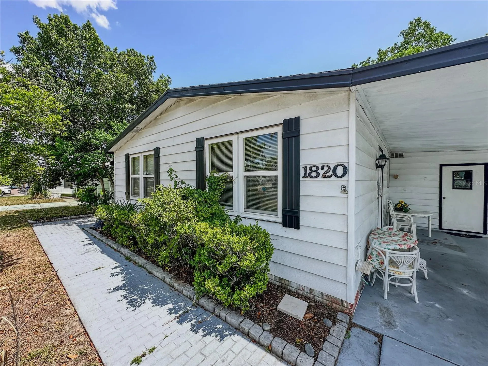 1820 W Schwartz Boulevard Lady Lake FL 32159