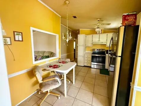 1820 W Schwartz Boulevard Lady Lake FL 32159