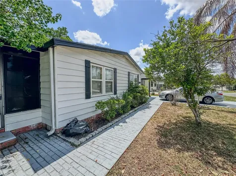 1820 W Schwartz Boulevard Lady Lake FL 32159