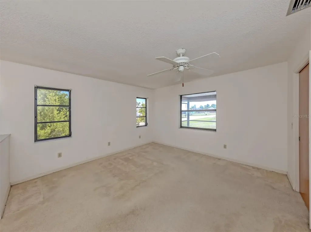 6527 Whelan Street Englewood FL 34224