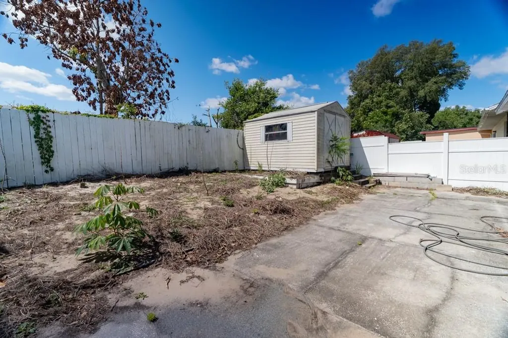 7104 Blue Earth Court Orlando FL 32818