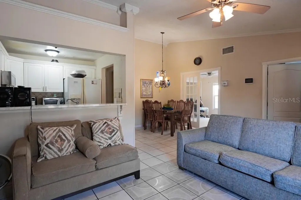 7104 Blue Earth Court Orlando FL 32818
