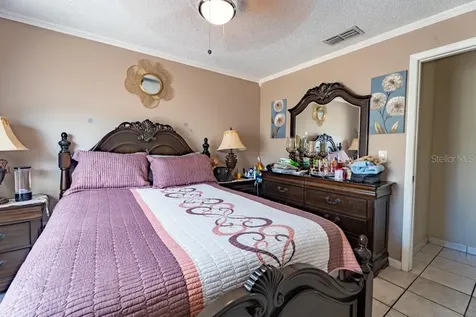 7104 Blue Earth Court Orlando FL 32818