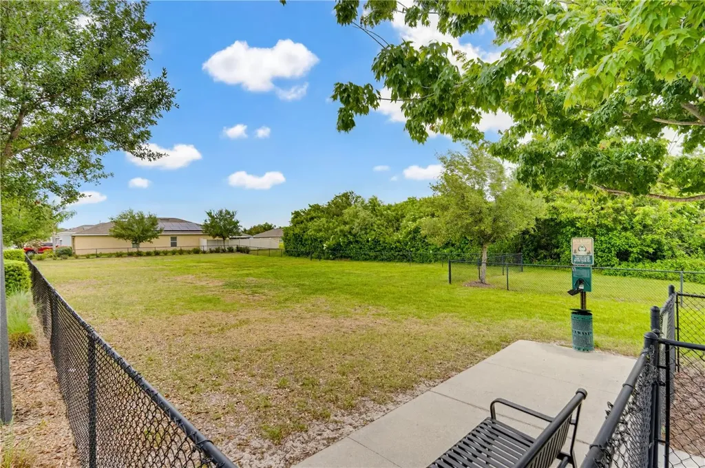 2202 4th Street SW Ruskin FL 33570