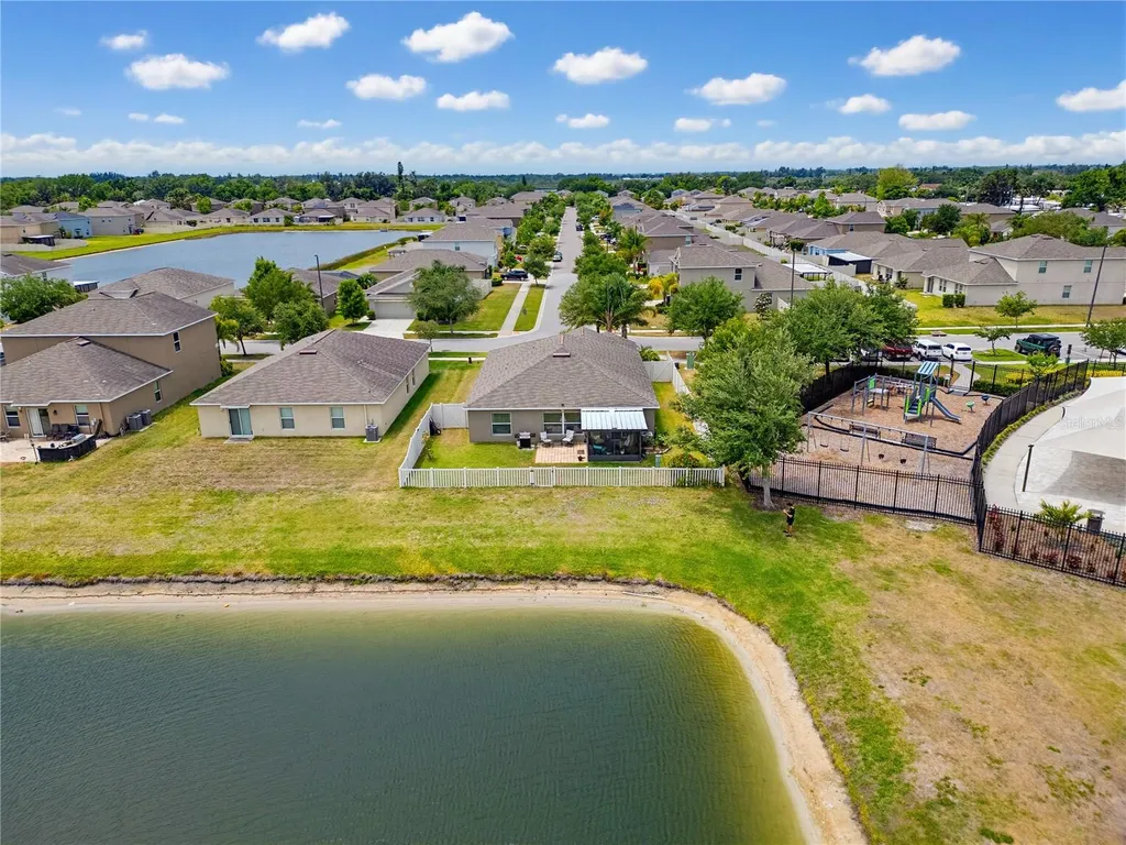 2202 4th Street SW Ruskin FL 33570