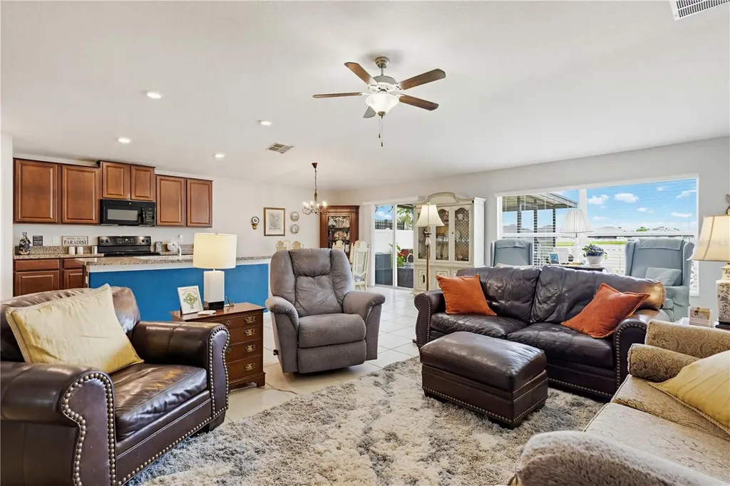 2202 4th Street SW Ruskin FL 33570