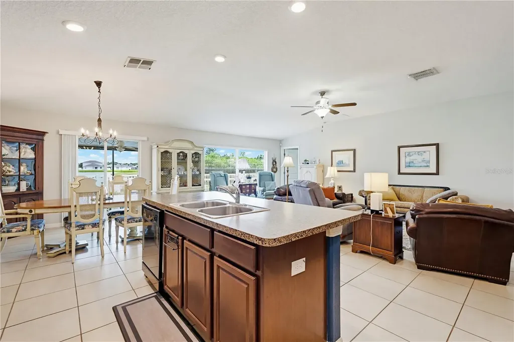2202 4th Street SW Ruskin FL 33570