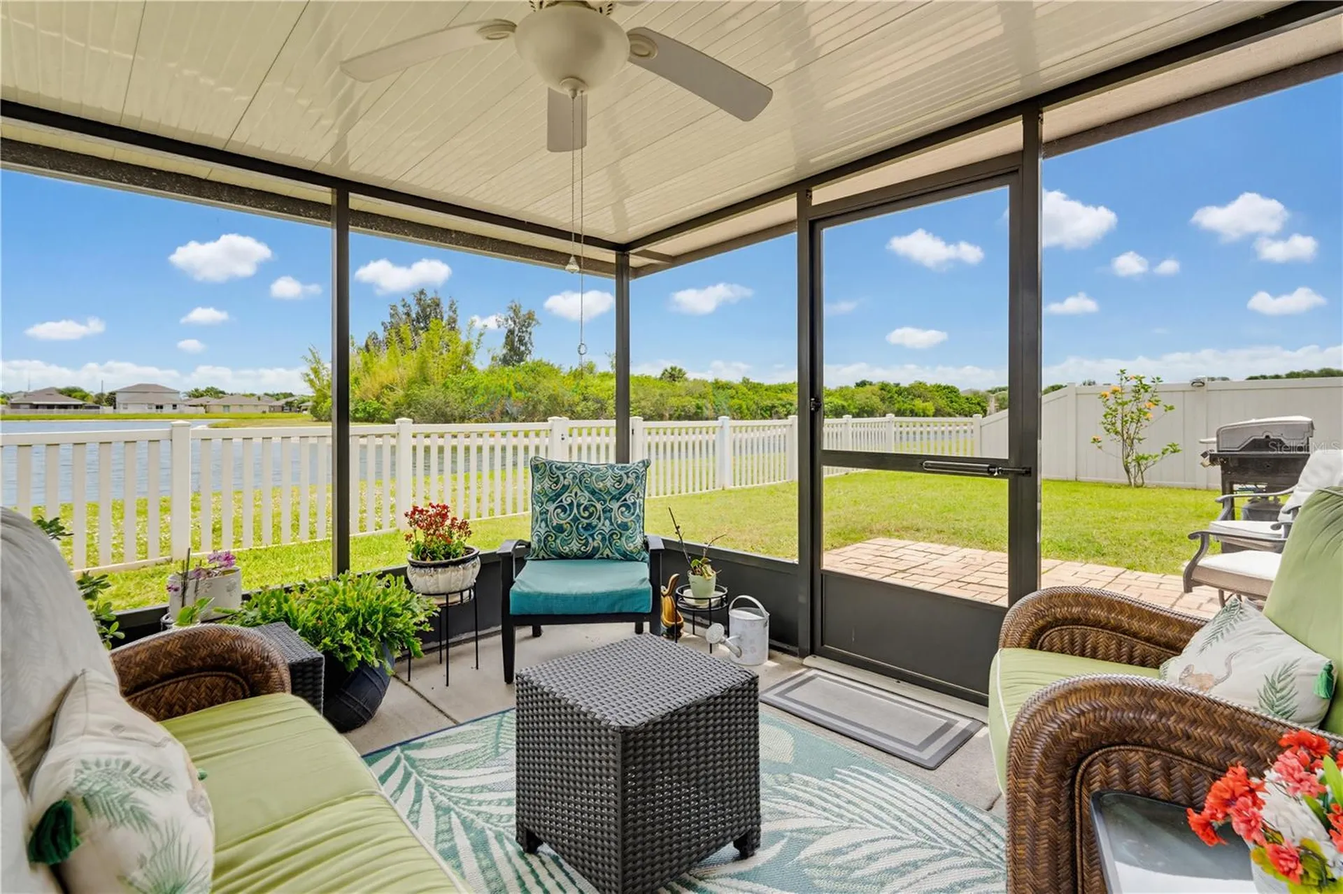 2202 4th Street SW Ruskin FL 33570