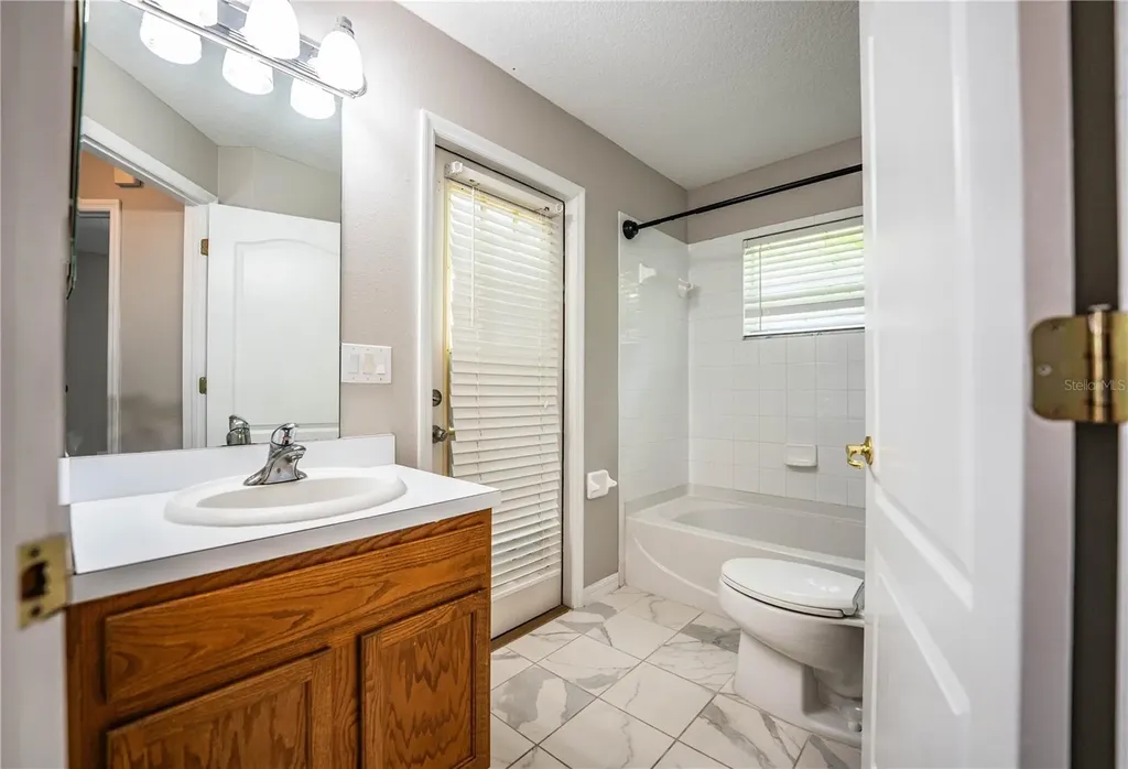 10458 Lucaya Drive Tampa FL 33647
