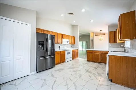 10458 Lucaya Drive Tampa FL 33647