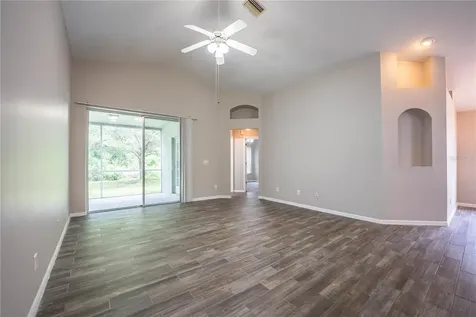 10458 Lucaya Drive Tampa FL 33647