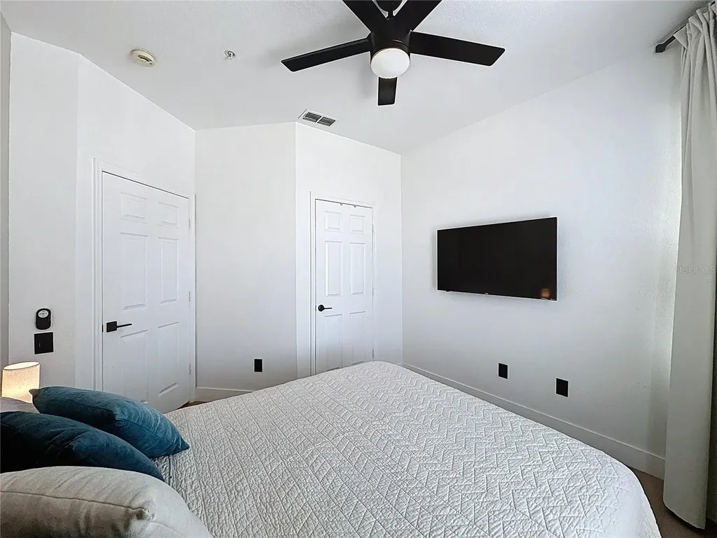 2300 Butterfly Palm Way Kissimmee FL 34747