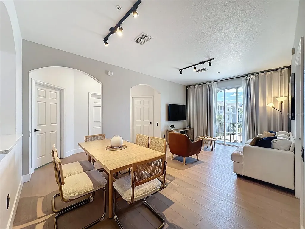 2300 Butterfly Palm Way Kissimmee FL 34747