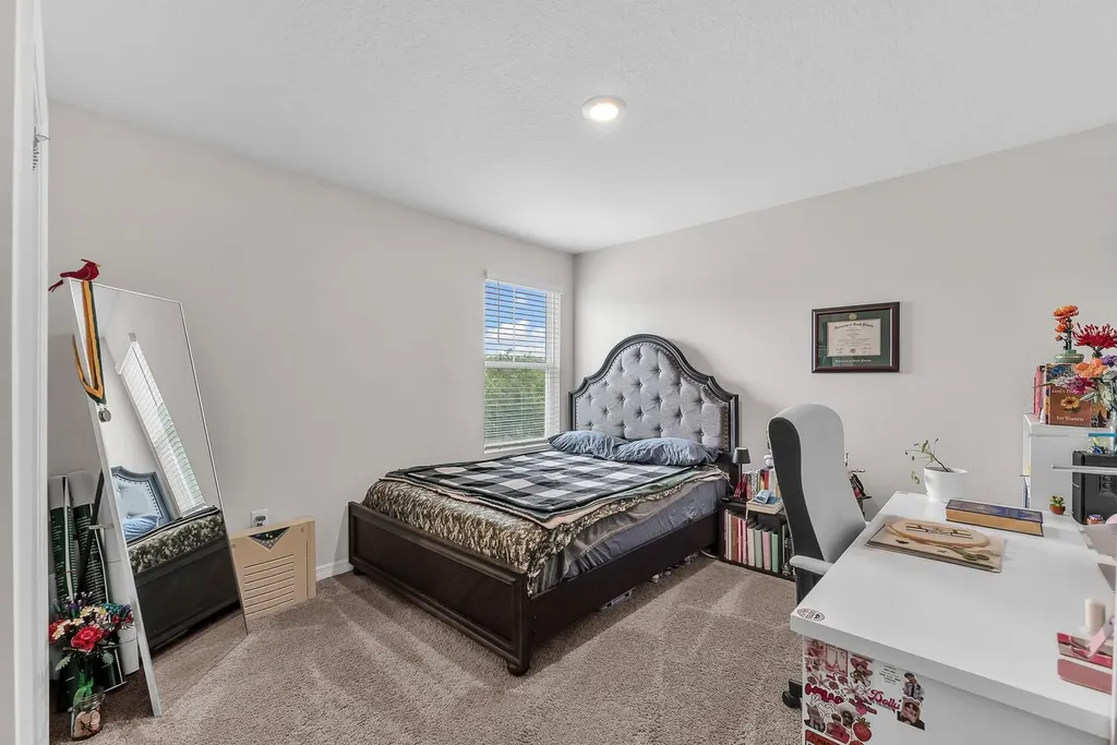12952 Wellspring Drive Lithia FL 33547