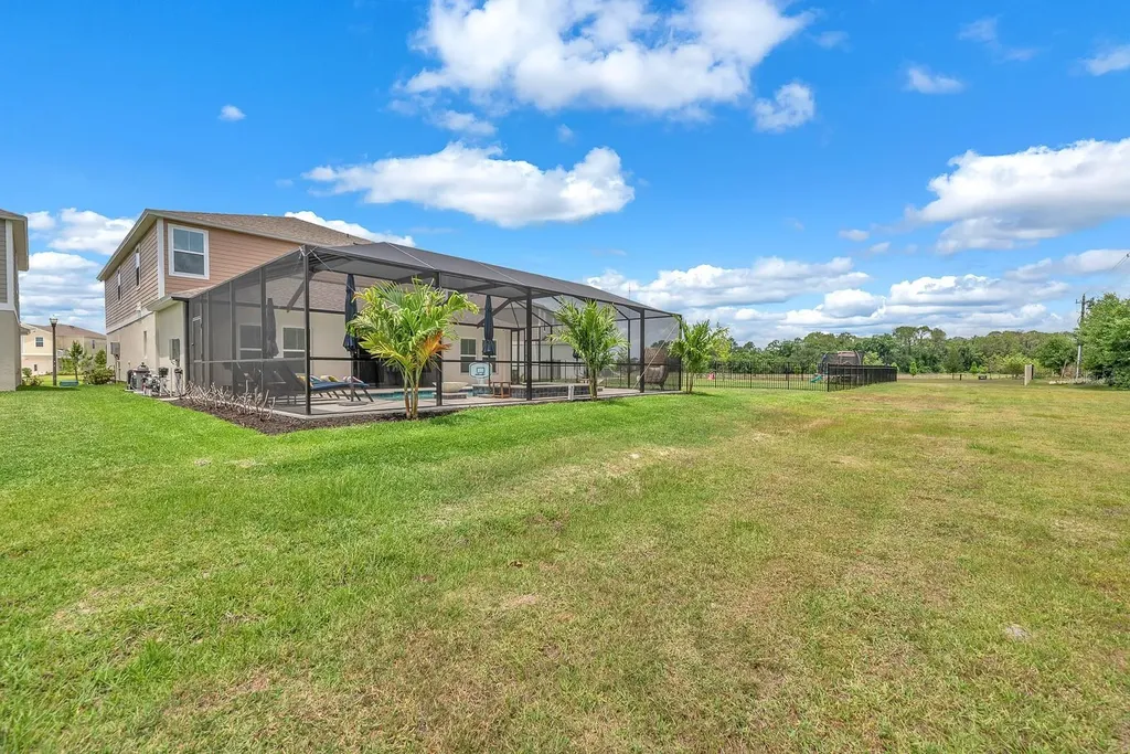 12952 Wellspring Drive Lithia FL 33547