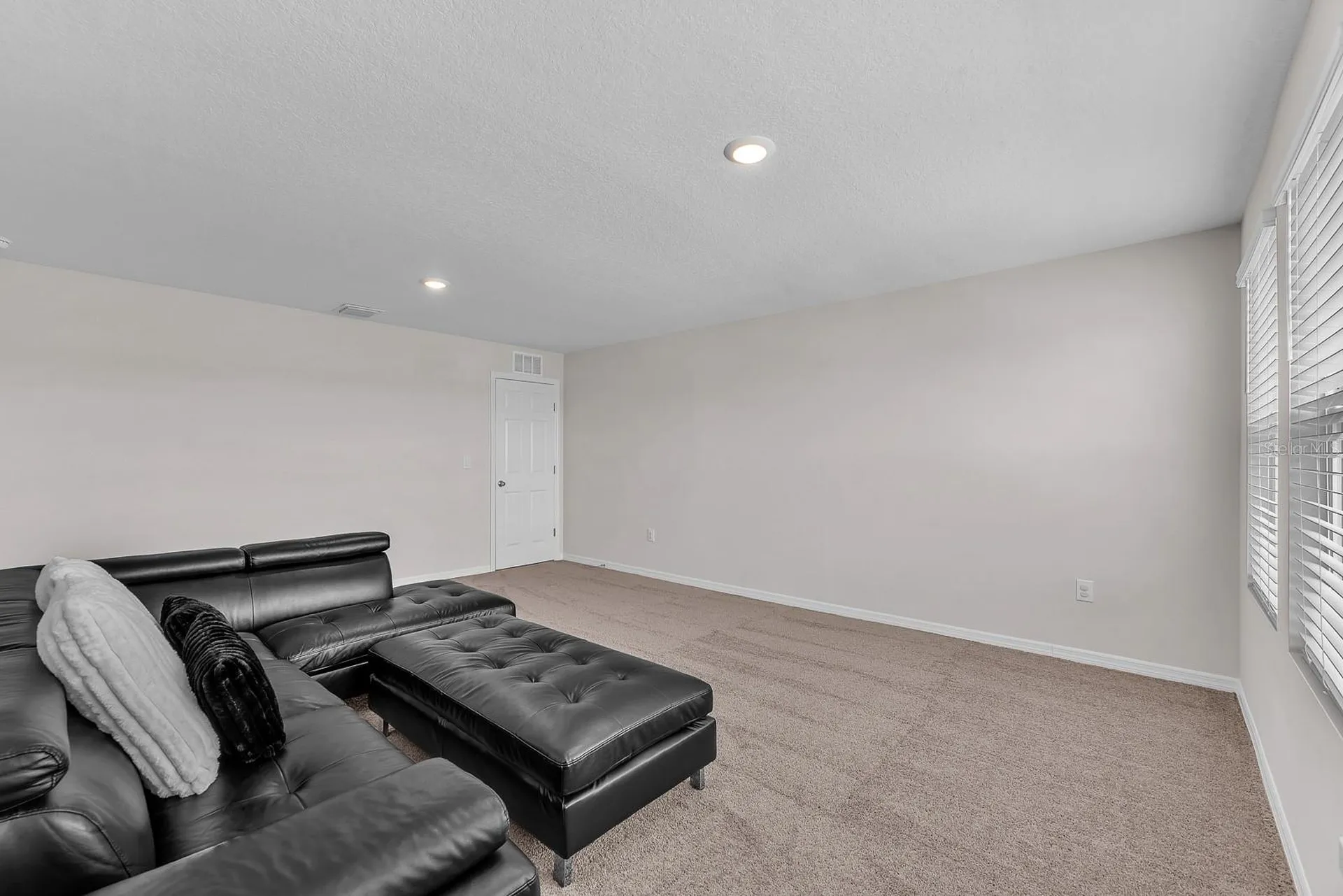 12952 Wellspring Drive Lithia FL 33547