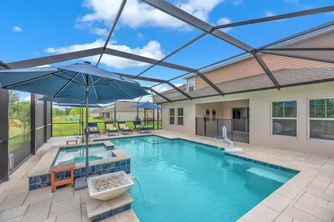 12952 Wellspring Drive Lithia FL 33547