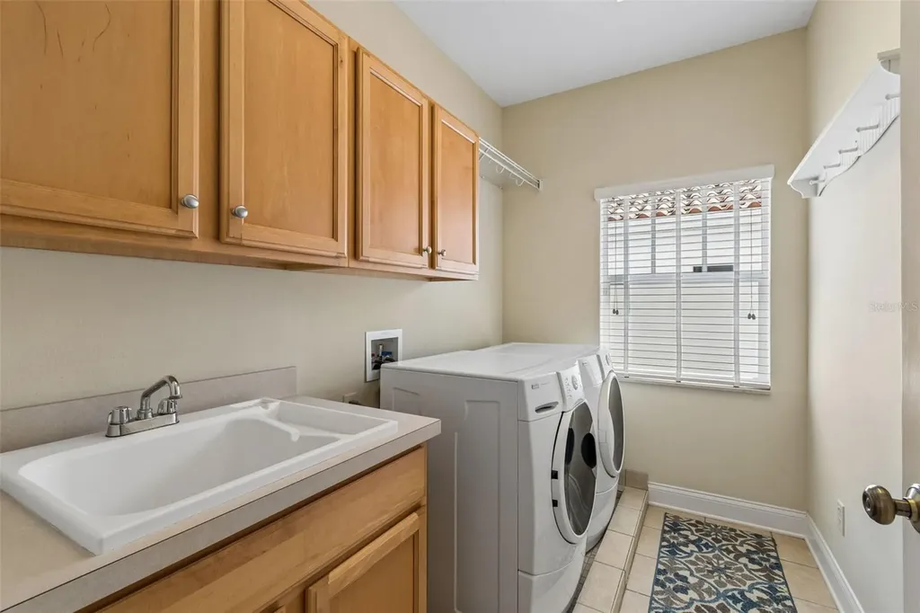 3303 W Fielder Street Tampa FL 33611