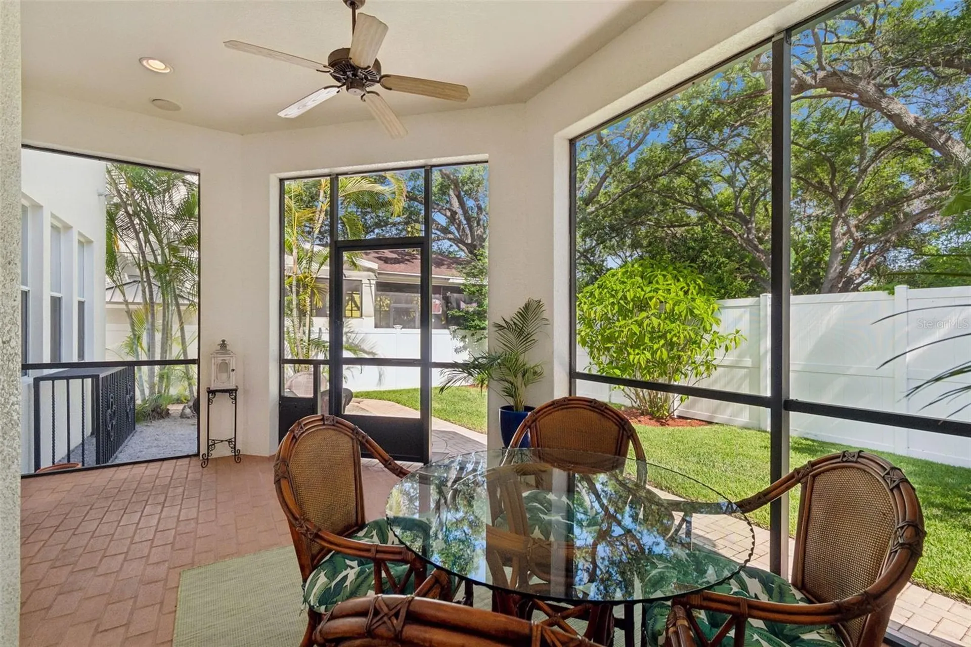3303 W Fielder Street Tampa FL 33611
