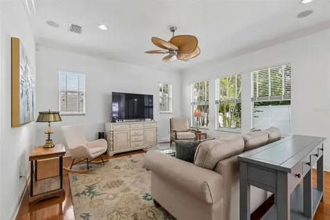 3303 W Fielder Street Tampa FL 33611