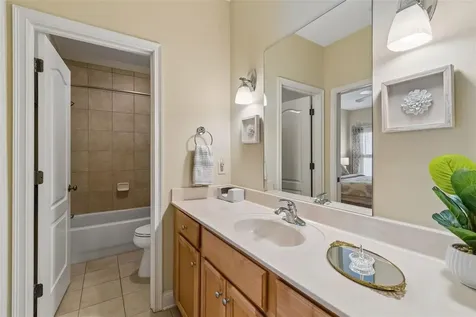 3303 W Fielder Street Tampa FL 33611