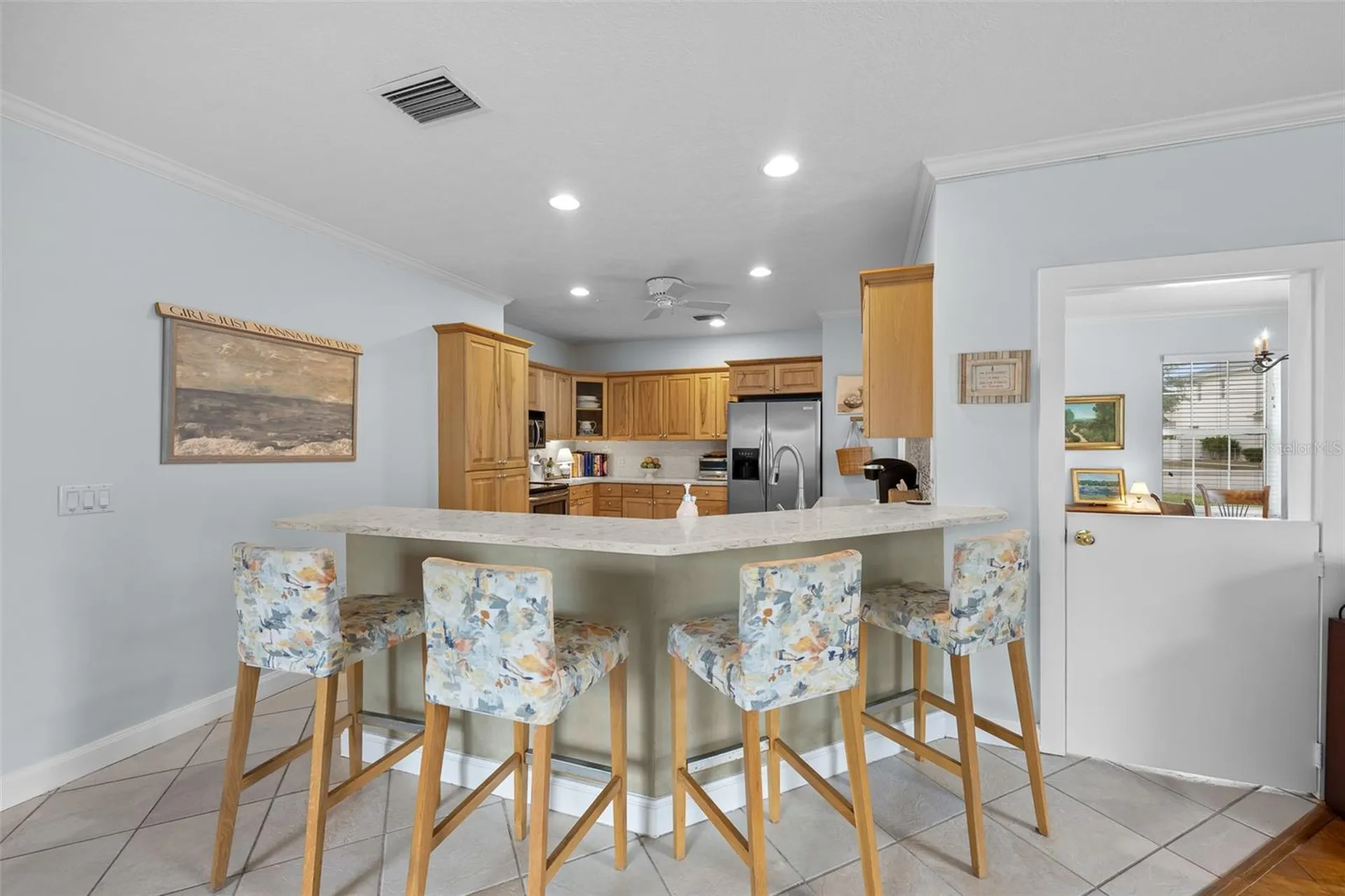 3217 W Bay Avenue Tampa FL 33611