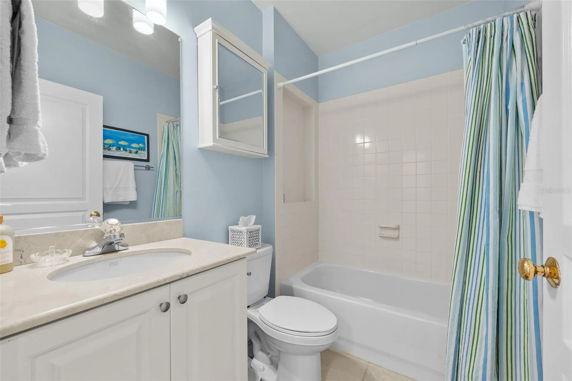 3217 W Bay Avenue Tampa FL 33611