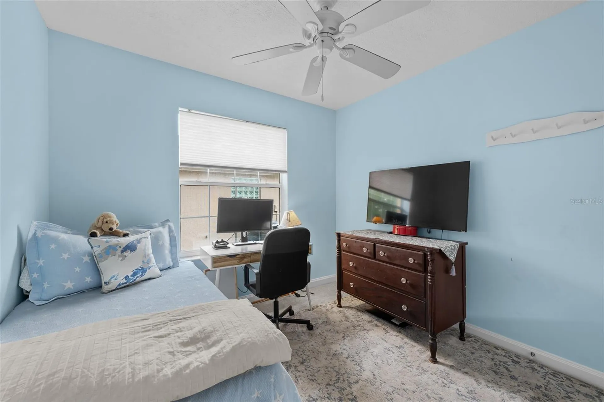3217 W Bay Avenue Tampa FL 33611