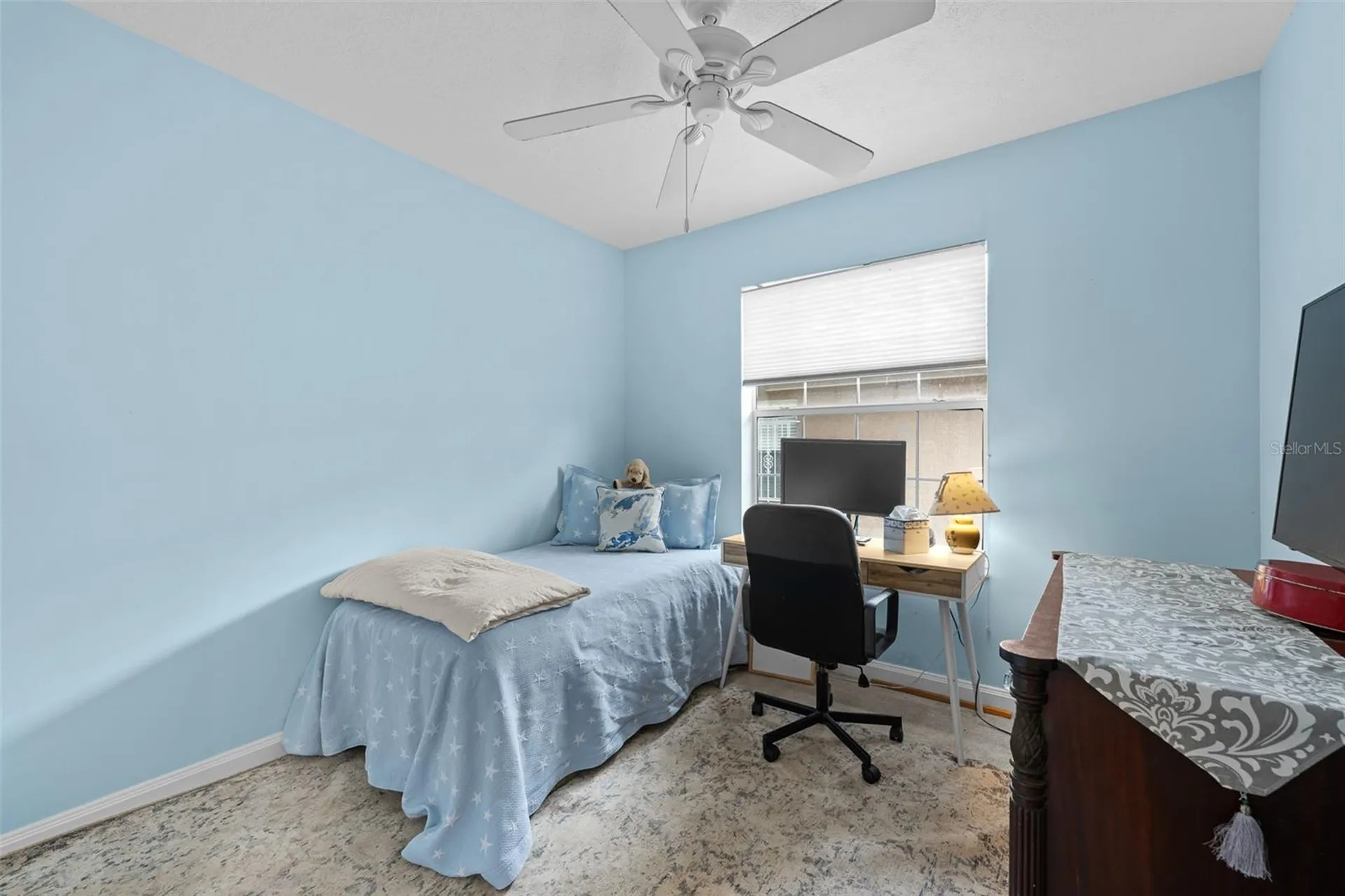 3217 W Bay Avenue Tampa FL 33611