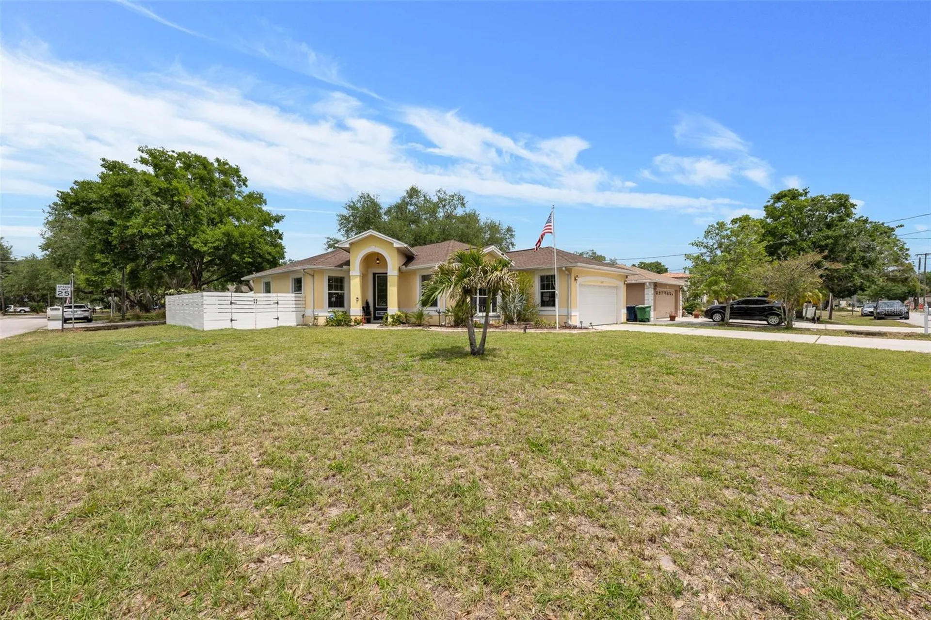 3217 W Bay Avenue Tampa FL 33611