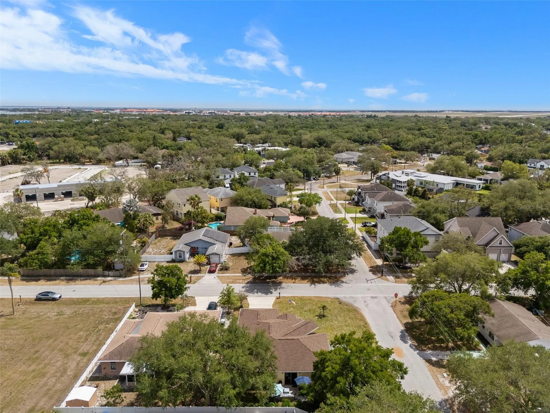 3217 W Bay Avenue Tampa FL 33611
