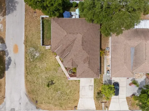 3217 W Bay Avenue Tampa FL 33611