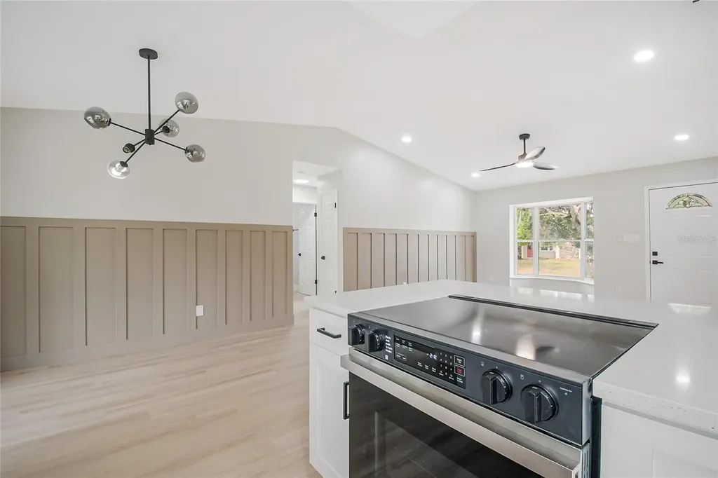 8742 Brackenwood Drive Orlando FL 32829