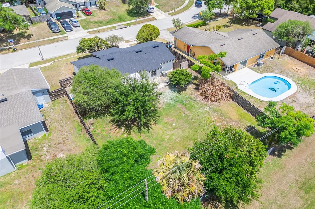 8742 Brackenwood Drive Orlando FL 32829