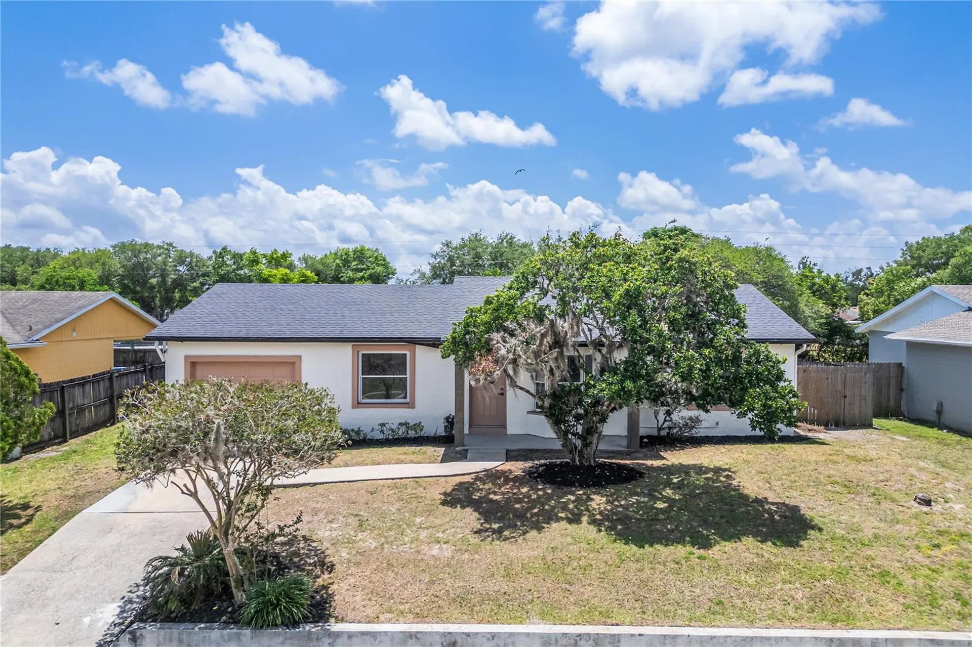 8742 Brackenwood Drive Orlando FL 32829
