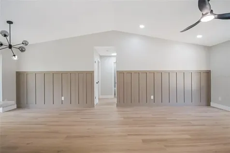 8742 Brackenwood Drive Orlando FL 32829