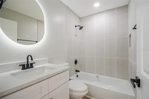 8742 Brackenwood Drive Orlando FL 32829