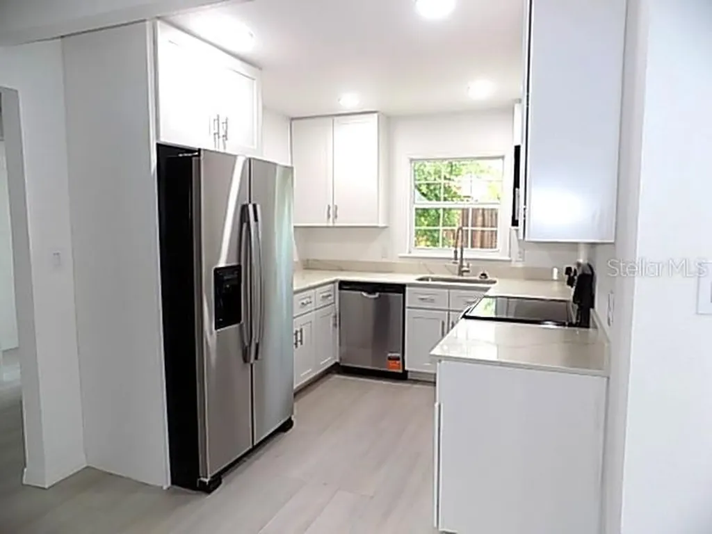 2901 Poplar Street Sarasota FL 34237