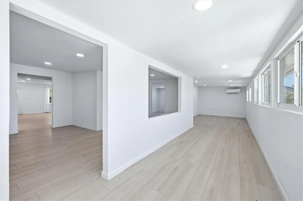 2901 Poplar Street Sarasota FL 34237
