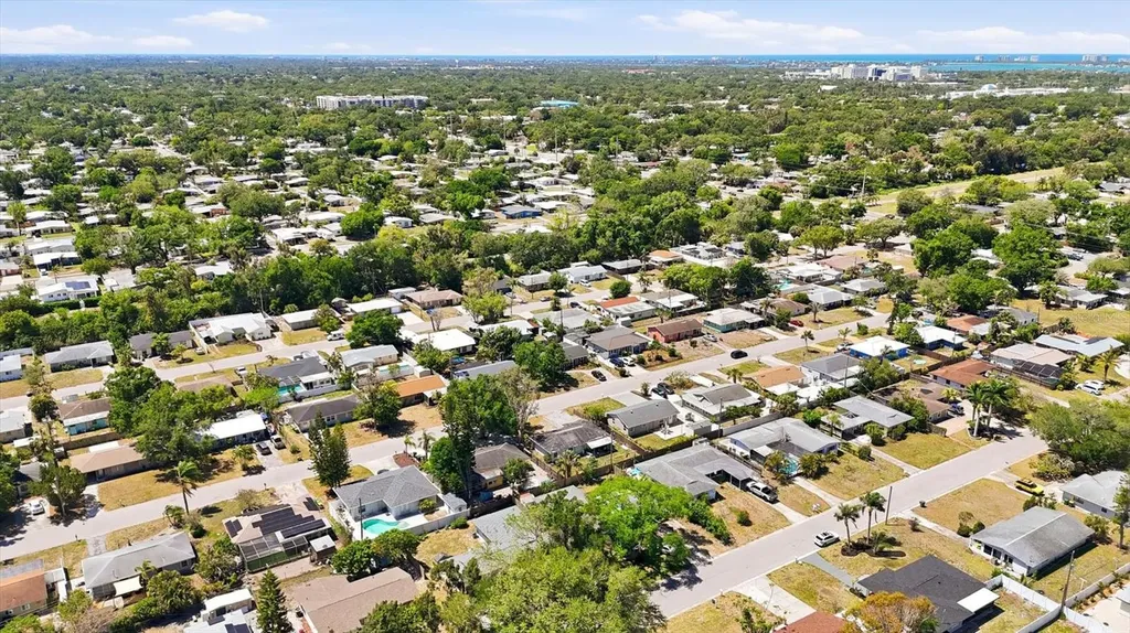 2901 Poplar Street Sarasota FL 34237