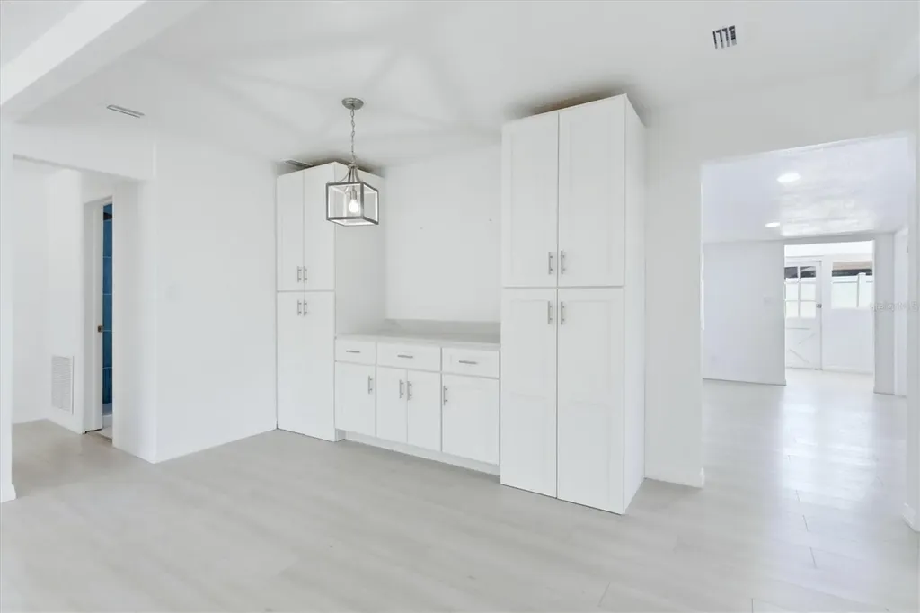 2901 Poplar Street Sarasota FL 34237