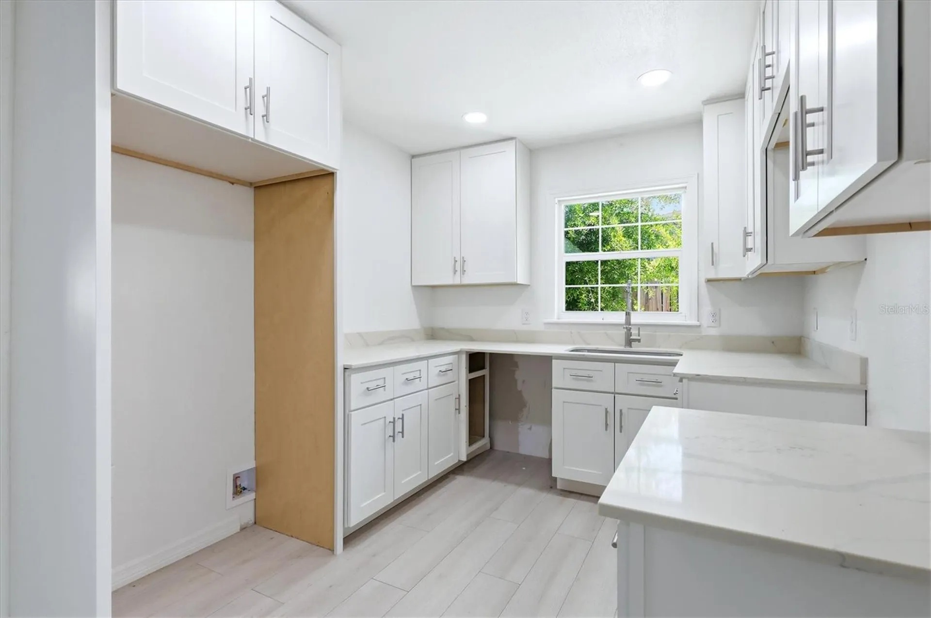 2901 Poplar Street Sarasota FL 34237