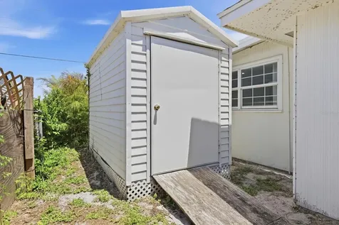 2901 Poplar Street Sarasota FL 34237