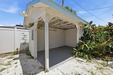 2901 Poplar Street Sarasota FL 34237