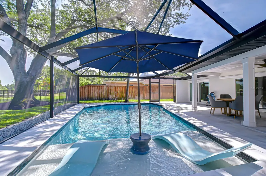 4315 Northpark Drive Tampa FL 33624