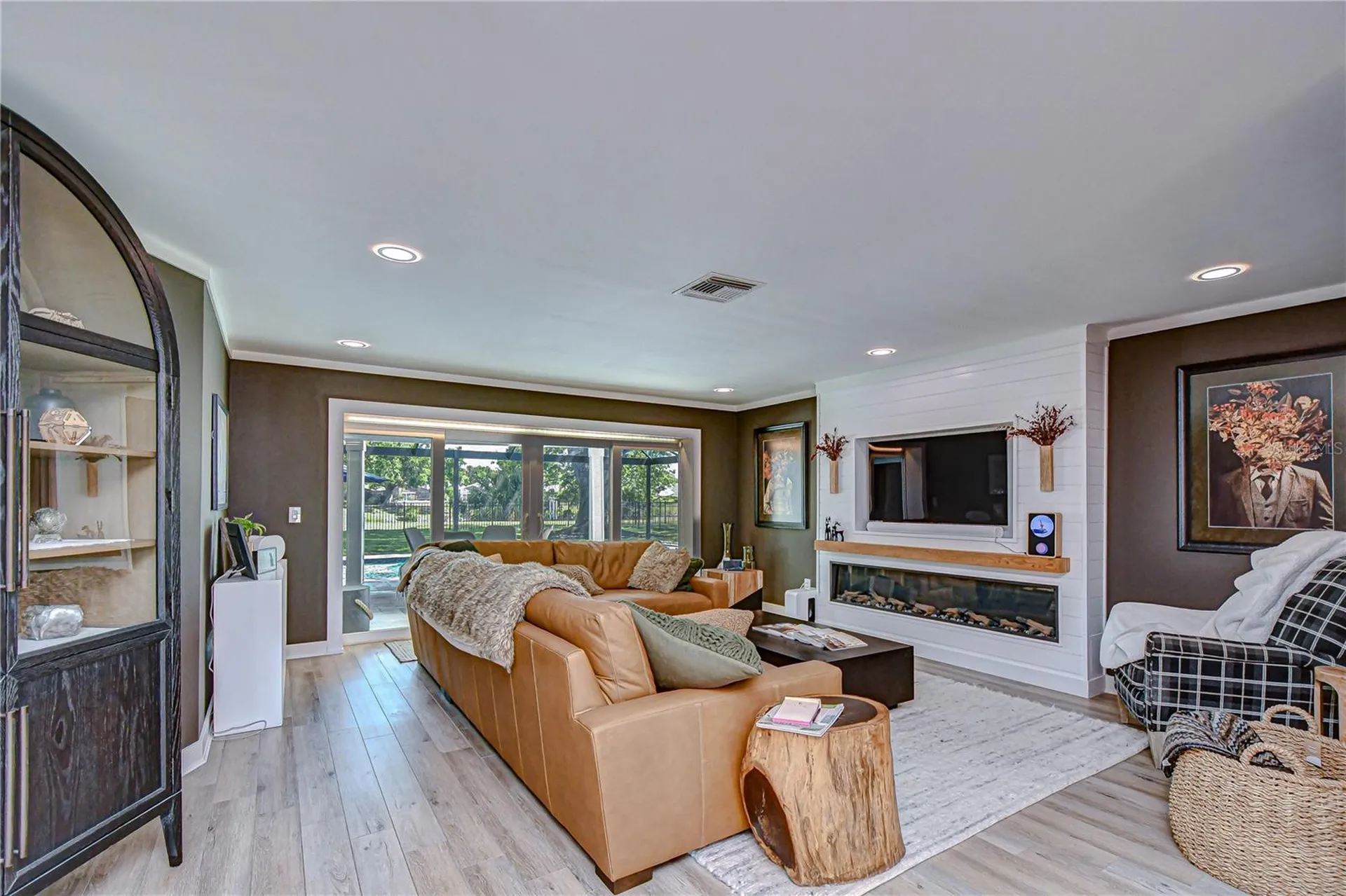4315 Northpark Drive Tampa FL 33624