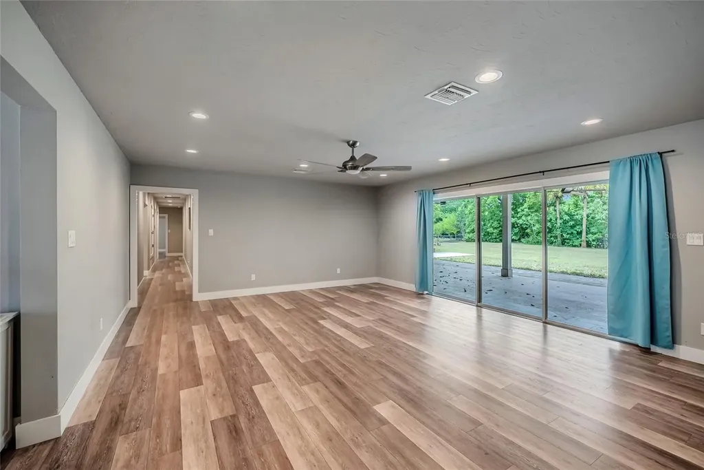 2041 SE 5th Street Ocala FL 34471