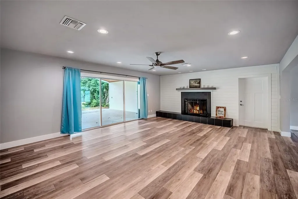 2041 SE 5th Street Ocala FL 34471