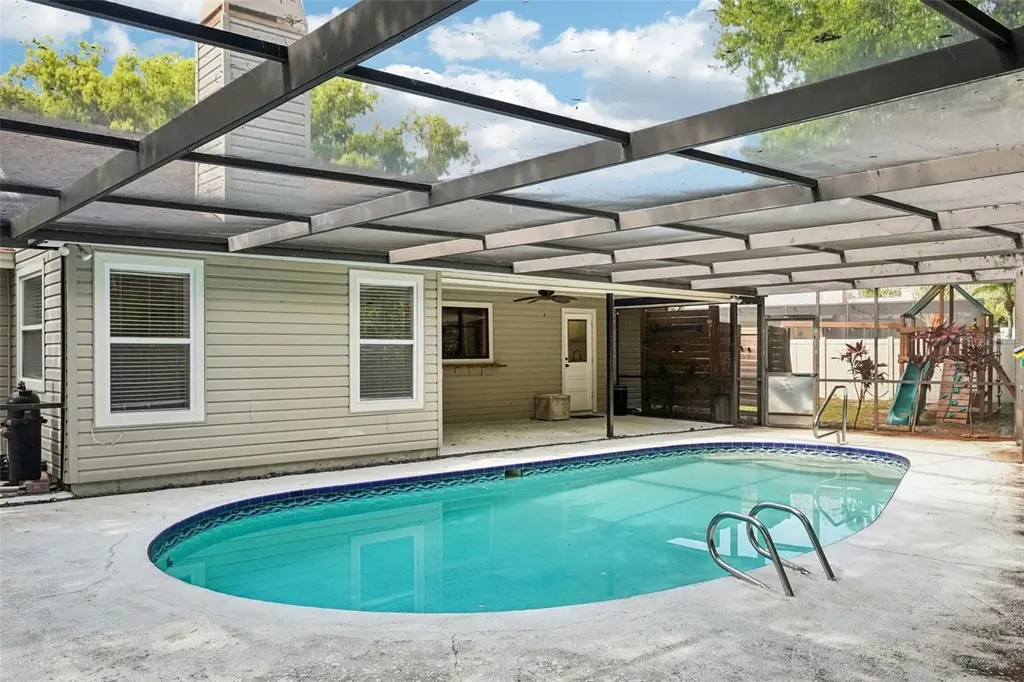 3109 Lake Valencia Ln E Palm Harbor FL 34684