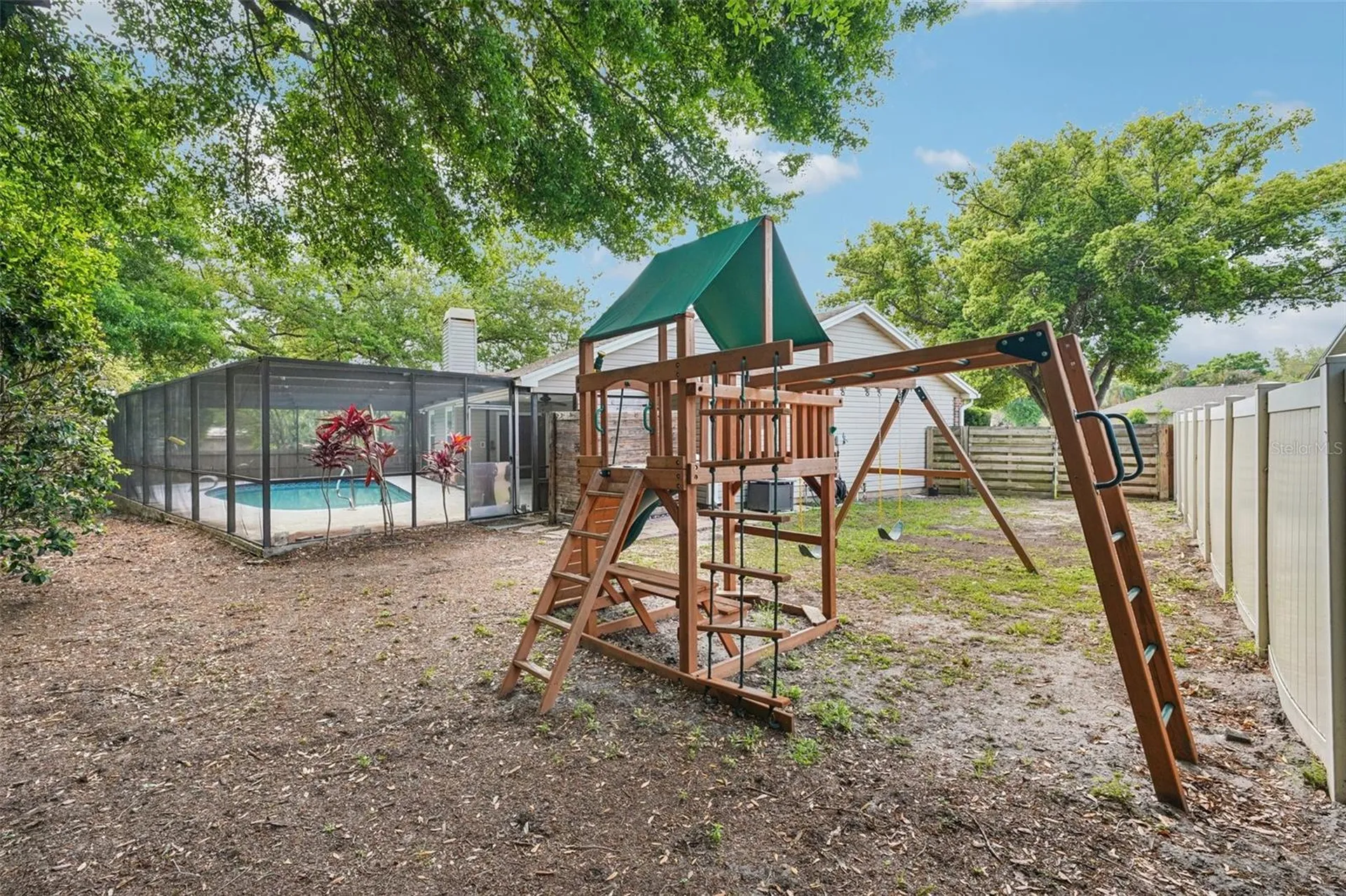 3109 Lake Valencia Ln E Palm Harbor FL 34684